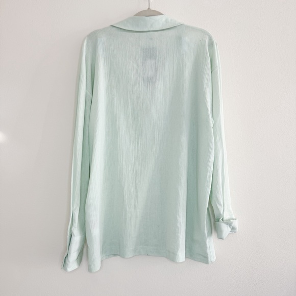 NWT Nasty gal Crinkle Oversized Cover - Picture 4 of 8